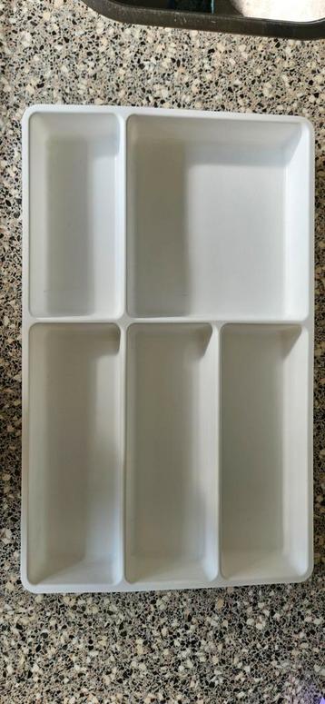 Bestekbak Ikea beschikbaar voor biedingen