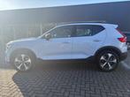 Volvo XC40 B4 Plus Dark | Trekhaak | Harman & Kardon Audio, Auto's, Volvo, Gebruikt, 4 cilinders, Blauw, 24 maanden