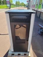 MAGAZIJNOPRUIMING! Nieuwe pelletkachel Milano Next 10kw wit, Ophalen, Zo goed als nieuw, Pelletkachel, Vrijstaand