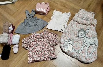 Pakket babykleding meisje maat 62-68 beschikbaar voor biedingen