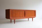 Bernhard Pedersen & Son sideboard dressoir Deens design, 25 tot 50 cm, 200 cm of meer, Teakhout, Ophalen of Verzenden