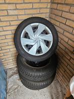 Toyota Yaris 175/65/15 weinig gebruikt, Ophalen