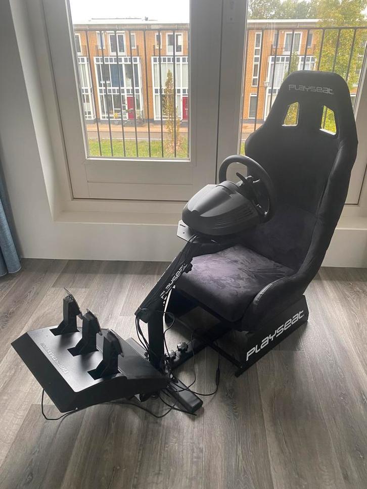 Playseat Evolution Alcantara, Spelcomputers en Games, Spelcomputers | Sony PlayStation Consoles | Accessoires, Zo goed als nieuw