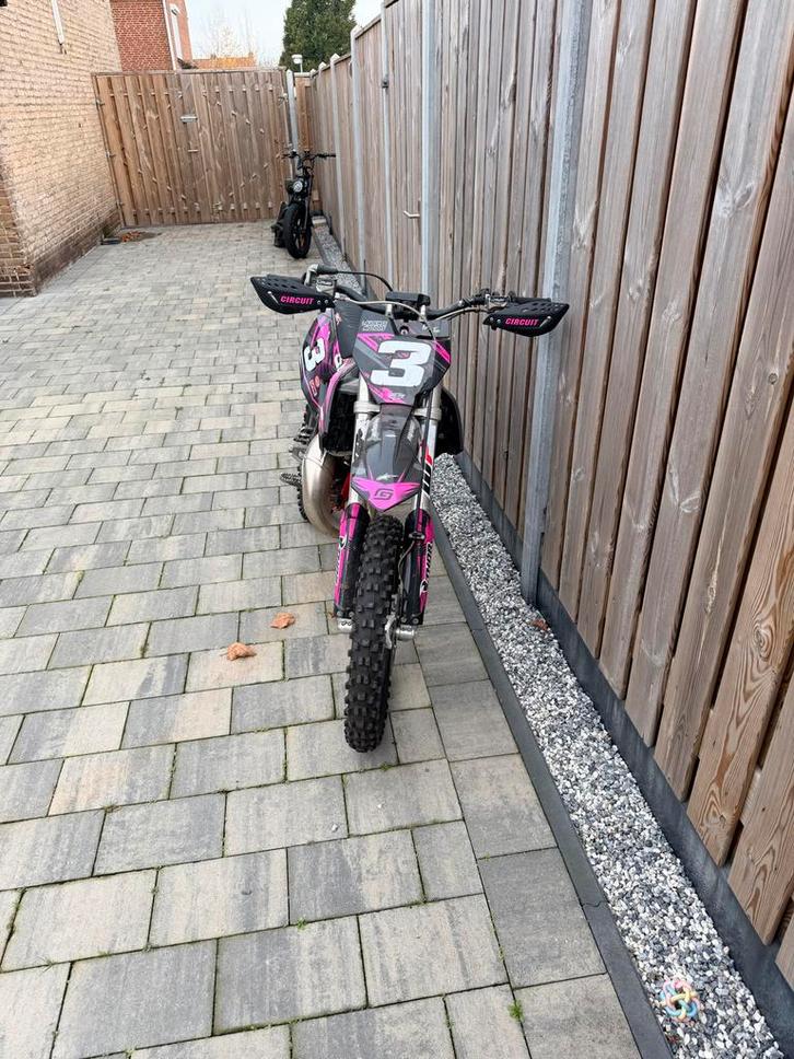 GasGas 85 cc  2023 - Weg wegens zwangerschap!, Fietsen en Brommers, Brommers | Crossbrommers, Zo goed als nieuw, Overige merken