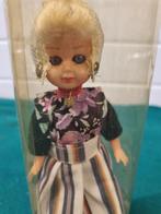 Pop kledendracht zeeuws, Verzamelen, Poppen, Ophalen of Verzenden, 'T Olde Gre-j, Info@toldegrej.nl, Endepoelstraat 20f Didam