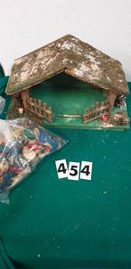 454 ], kerststal met beelden, Diversen, Ophalen of Verzenden