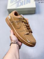 Nike SB Dunk Low, Kleding | Heren, Schoenen, Verzenden, Sportschoenen, Nieuw, Nike SB Dunk Low