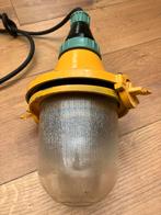 Vintage Industriële Hanglamp, Ophalen of Verzenden, Gebruikt, Glas, Minder dan 50 cm