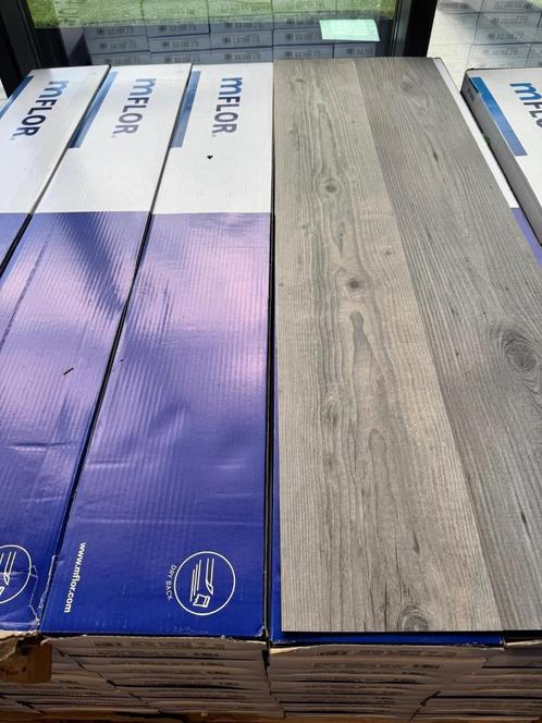 Juni actie!   Vloeren van A-merken tot 70% korting, Huis en Inrichting, Stoffering | Vloerbedekking, Nieuw, Parket, 75 m² of meer