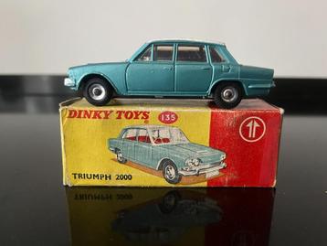 Dinky Toys #135 Triumph 2000 Saloon beschikbaar voor biedingen