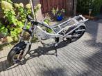 Suzuki GSX 1100 f rollend frame met kenteken, Motoren, Gebruikt