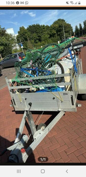 Oud ijzer en metalen gezocht + elektronische apparaten  beschikbaar voor biedingen