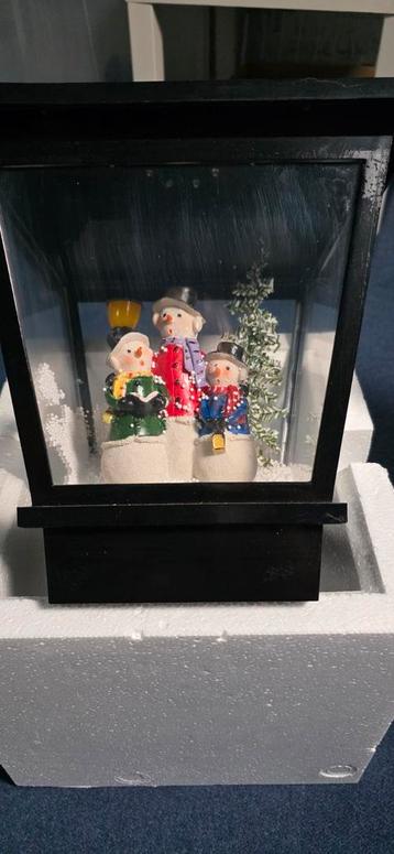 Kerst Sneeuwlamp met Muziek beschikbaar voor biedingen