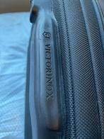 Zwarte Victorinox reistas | Duffel bag | op 2 wieltjes, Ophalen, Zwart, Zo goed als nieuw, 60 tot 80 cm