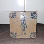 Antieke tegel met soldaat, Antiek en Kunst, Antiek | Wandborden en Tegels, Ophalen of Verzenden