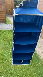Kastje wat in de tent kan worden opgehangen, Ophalen, Zo goed als nieuw, Campingkast