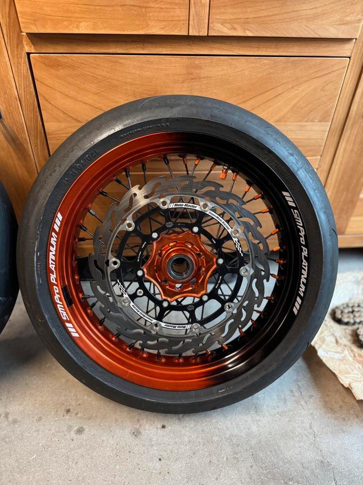 Supermoto Wielen SM Pro + Banden, Motoren, Accessoires | Overige, Zo goed als nieuw, Ophalen of Verzenden