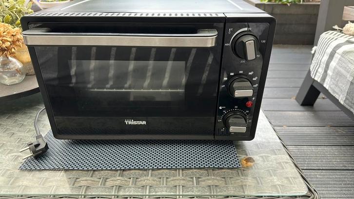 Tristar mini oven 800 watt, Caravans en Kamperen, Kampeeraccessoires, Zo goed als nieuw, Ophalen