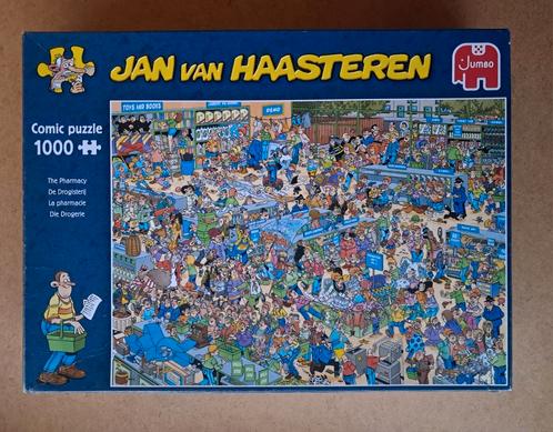 Te koop 1000 stukjes Jan van Haasteren De Drogisterij, Hobby en Vrije tijd, Denksport en Puzzels, Zo goed als nieuw, Legpuzzel