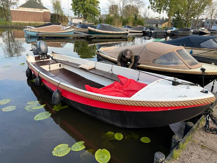 Mooie stalen Vlet 580 met 10pk Yamaha motor, Watersport en Boten, Motorboten en Motorjachten, Gebruikt, Staal, Tot 6 meter, Benzine