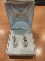 Disney Parks Swarovski Oorbellen, Ophalen of Verzenden, Zo goed als nieuw, Glas of Kristal, Verzilverd