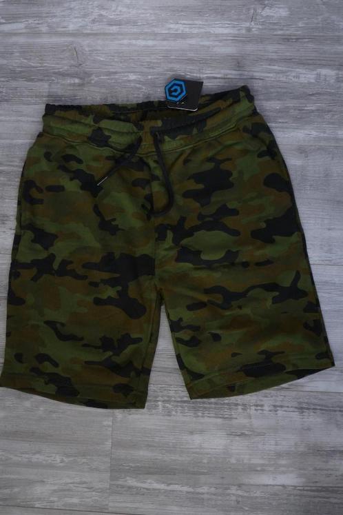 nieuw Cool Cat camouflage short mt XS, Kleding | Heren, Broeken en Pantalons, Nieuw, Maat 46 (S) of kleiner, Groen, Ophalen of Verzenden