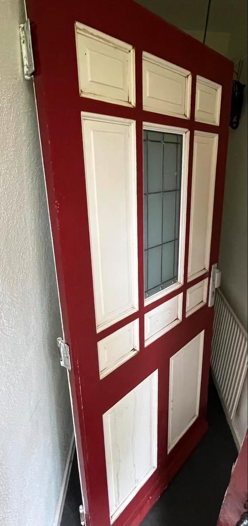 Voordeur hardhout moet weg, Doe-het-zelf en Verbouw, Deuren en Horren, Zo goed als nieuw, Buitendeur, 200 tot 215 cm, 80 tot 100 cm