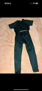 AYBL Sportkleding Set - Zwart - Maat M, Kleding | Dames, Maat 38/40 (M), Overige kleuren, Nieuw, Ophalen of Verzenden