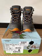 Wandelschoenen maat 34 van Lowa, Ophalen, Zo goed als nieuw, Schoenen