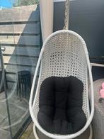 Hangstoel, Ophalen, Zo goed als nieuw