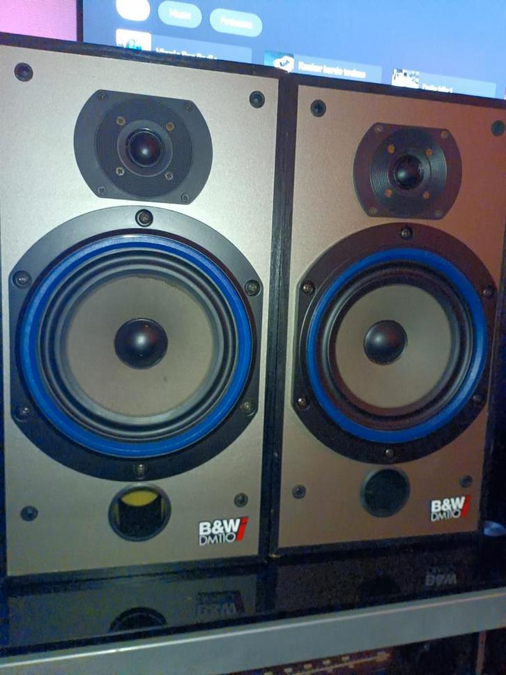 Ruilen: B&W DM110i zwart/grijs tegen B&W DM110 bruin, Audio, Tv en Foto, Luidsprekers, Zo goed als nieuw, Front, Rear of Stereo speakers