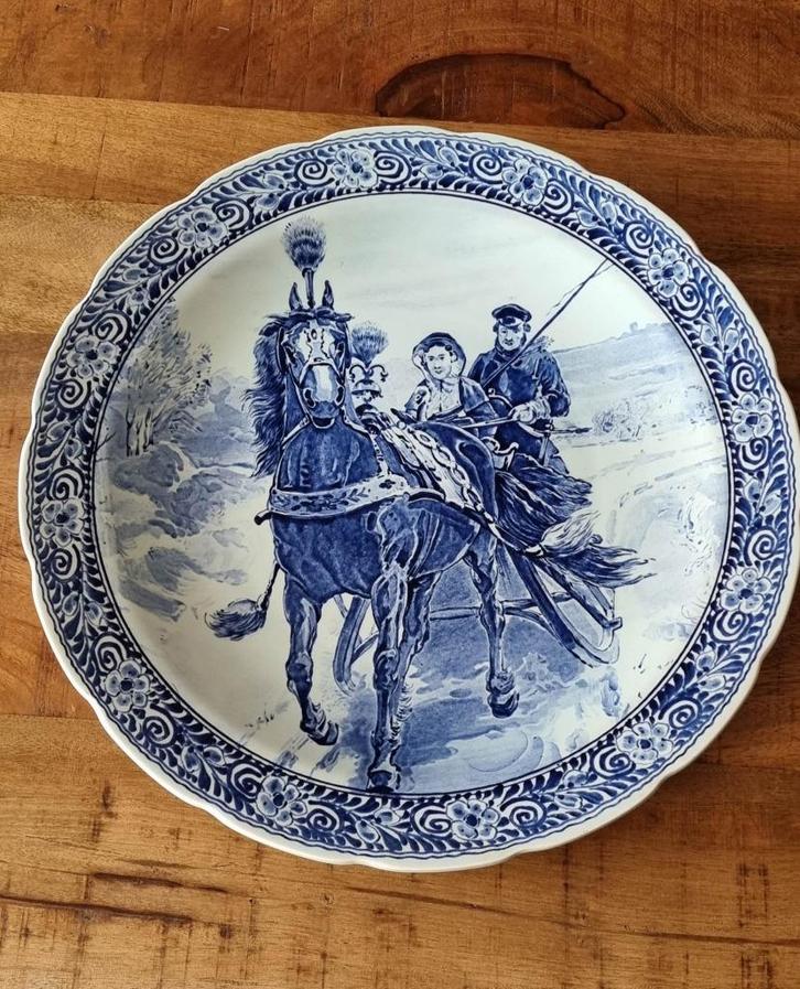 Delfts Blauw - Groot blauw Delfts bord - paard en wagen., Antiek en Kunst, Curiosa en Brocante, Verzenden