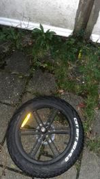 V8 voorband met velg, Fietsen en Brommers, Ophalen, Zo goed als nieuw, Overige typen