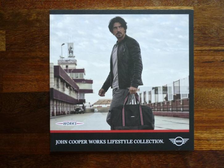 Mini John Cooper Works lifestyle collection (2017), Boeken, Auto's | Folders en Tijdschriften, Nieuw, Overige merken, Ophalen of Verzenden
