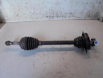 Aandrijfas links-voor van een Peugeot 106 beschikbaar voor biedingen