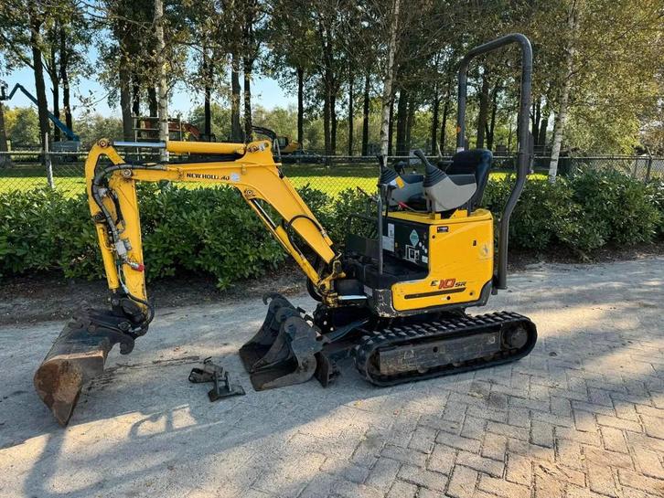 New Holland Kobelco E10SR Minigraver (bj 2011), Zakelijke goederen, Machines en Bouw | Kranen en Graafmachines, Graafmachine