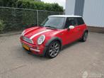 MINI Cooper 1.6 Airco Radio/CD (bj 2003), Overige carrosserieën, Handgeschakeld, Benzine, Rood