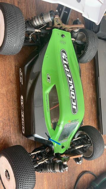 Agama buggy 1/8 4S savox geen zender nu 275,00weg is eeg beschikbaar voor biedingen