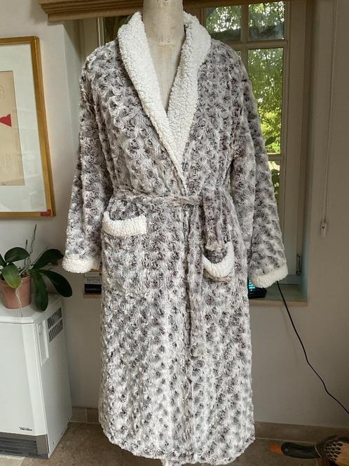 Extra zachte ,warme kamerjas, maten S-M-L, Kleding | Dames, Huispakken, Gedragen, Maat 38/40 (M), Overige kleuren, Ophalen of Verzenden
