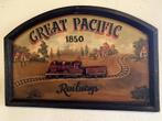 vintage pubbord trein locomotief, Great Pacific 1850 Railway, Ophalen of Verzenden, Zo goed als nieuw