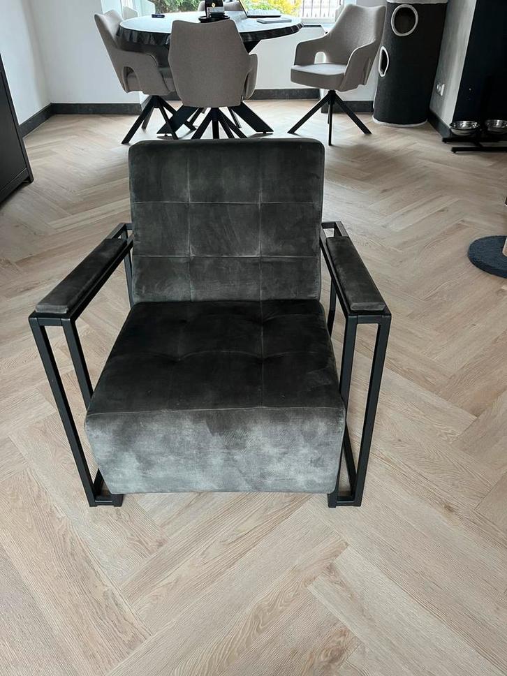 Industriële fauteuil groen - Urban Sofa stijl, Huis en Inrichting, Fauteuils, Zo goed als nieuw, Metaal, 75 tot 100 cm, Ophalen