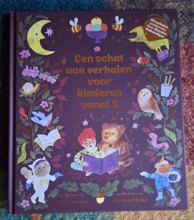 Een schat aan verhalen - Kinderboek, Boeken, Kinderboeken | Jeugd | onder 10 jaar, Zo goed als nieuw, Sprookjes, Ophalen of Verzenden