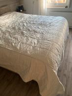 Prachtig sprei met bedrok prijs verlaagd!, Ophalen of Verzenden, Zo goed als nieuw, Tweepersoons, 180 cm