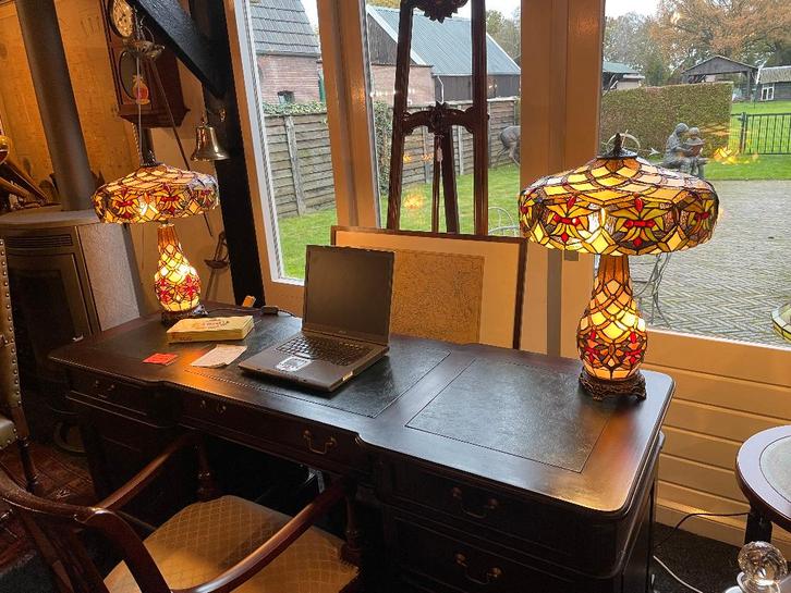 Tiffany lamp, bureaulamp lamp voor uw woning of mancave, Huis en Inrichting, Lampen | Tafellampen, Zo goed als nieuw, Minder dan 50 cm
