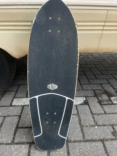 Surfskate carver triton, Sport en Fitness, Skateboarden, Zo goed als nieuw, Skateboard, Ophalen of Verzenden