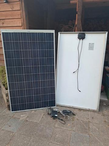 2 zonnepanelen 255w met mastervolt 600 omvormer beschikbaar voor biedingen