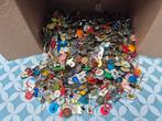 1100 speldjes, Verzamelen, Speldjes, Pins en Buttons, Ophalen of Verzenden, Zo goed als nieuw