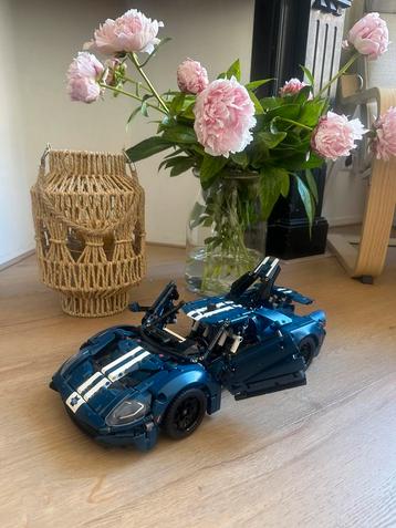 LEGO Technic Ford GT 42154  beschikbaar voor biedingen