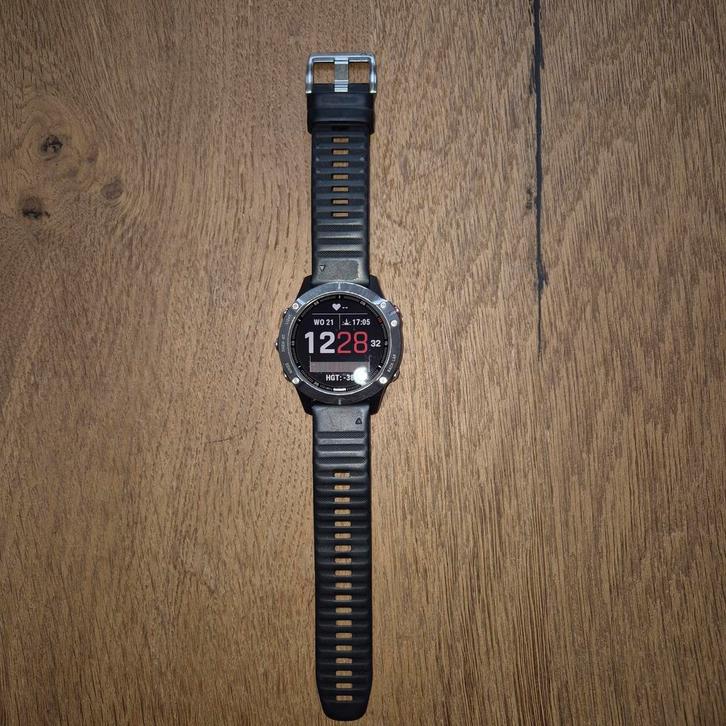 Garmin Fenix 6 Sporthorloge - Weinig Gebruikt, Sieraden, Tassen en Uiterlijk, Smartwatches, Zo goed als nieuw, Android, Zwart