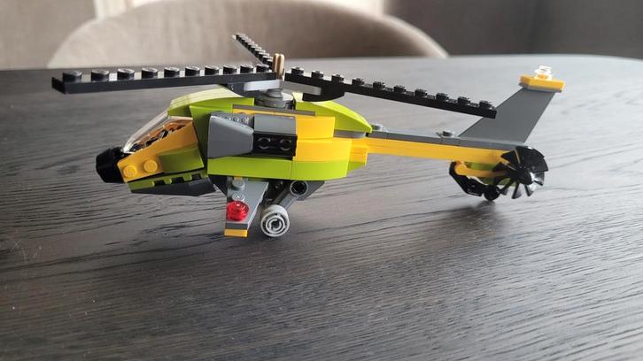Lego Creator 31092 - Helikopter Avonturen, Kinderen en Baby's, Speelgoed | Duplo en Lego, Zo goed als nieuw, Lego, Complete set